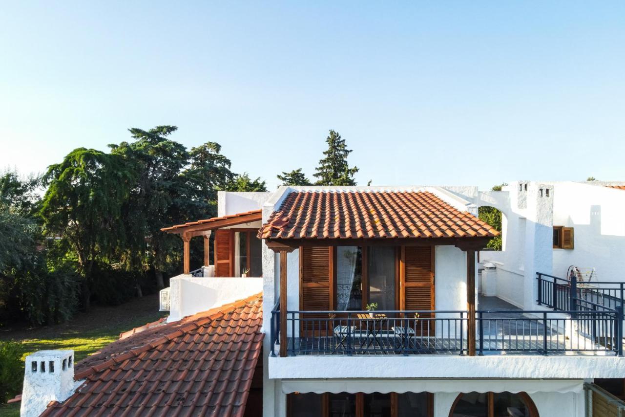 Luna Villa Private Beach Неа Ираклия Екстериор снимка
